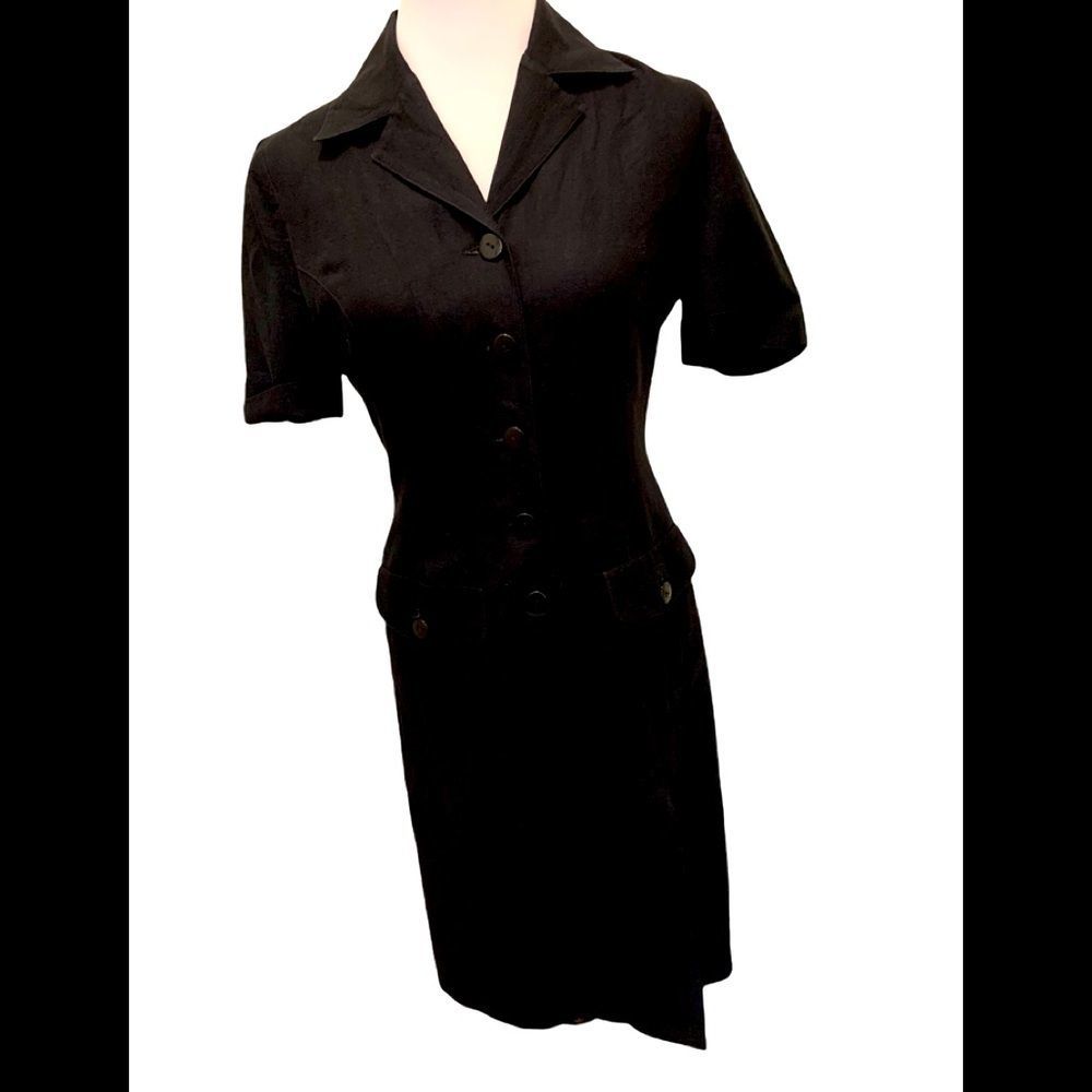 Real Made In Italy dress in black. Vintage Italian dress. Unique find!